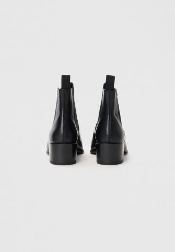 Ботинки челси