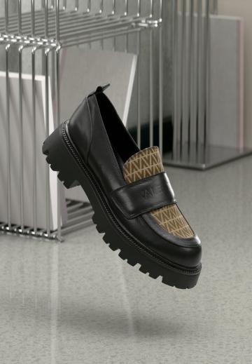 Полуботинки