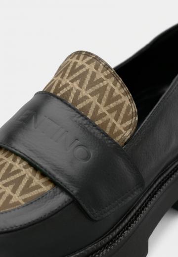 Полуботинки