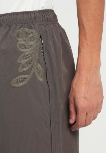 Спортивные штаны