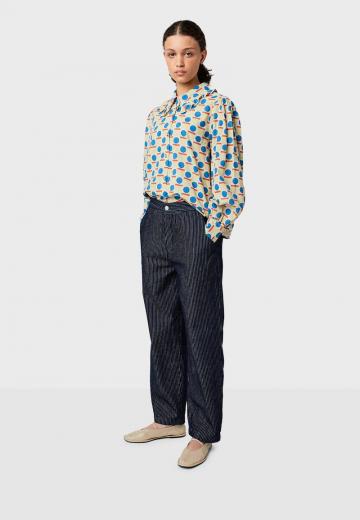 Свободные джинсы