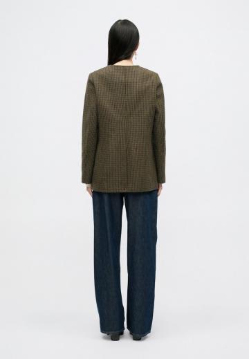 Блейзер с накладными карманами