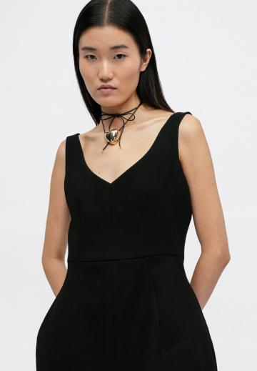 Короткое платье