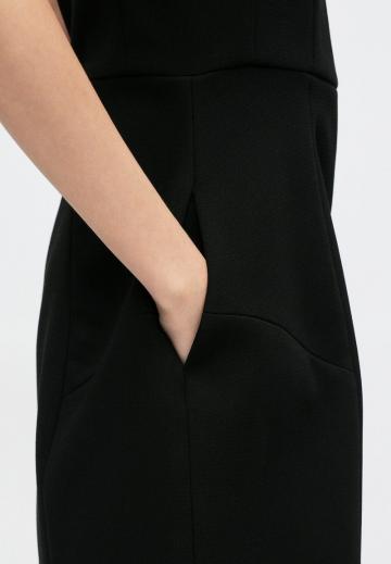 Короткое платье