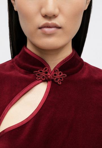 Короткое платье