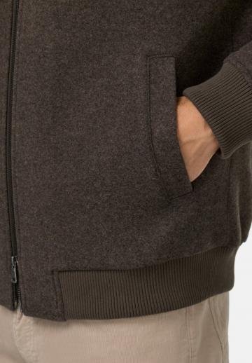 Куртка бомбер