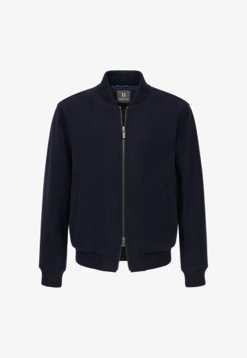 Куртка бомбер