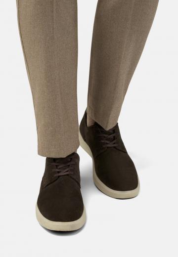 Ботинки на шнуровке