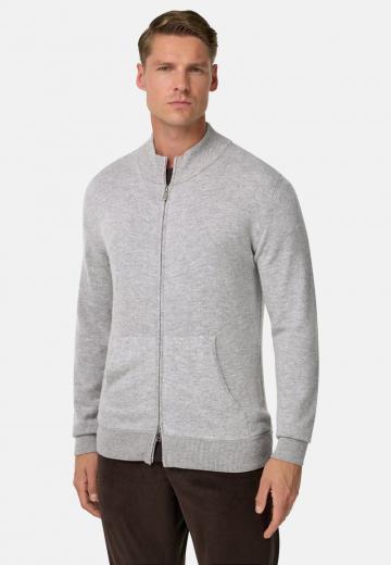 Вязаная кофта