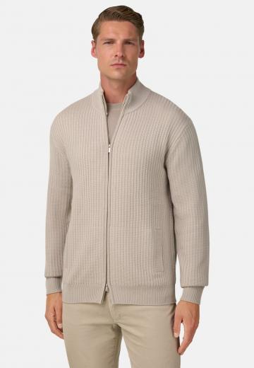 Вязаная кофта