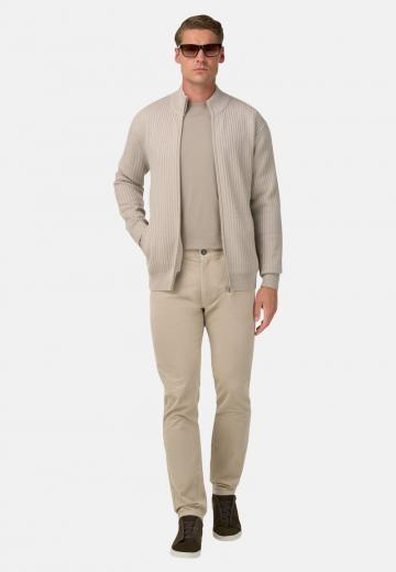 Вязаная кофта