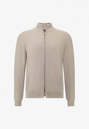 Вязаная кофта