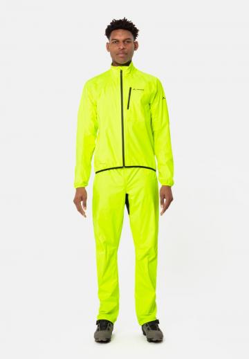 Спортивная куртка