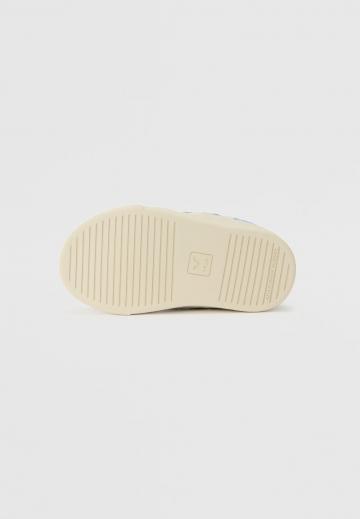 Детская обувь