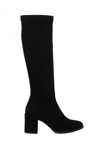 Высокие сапоги