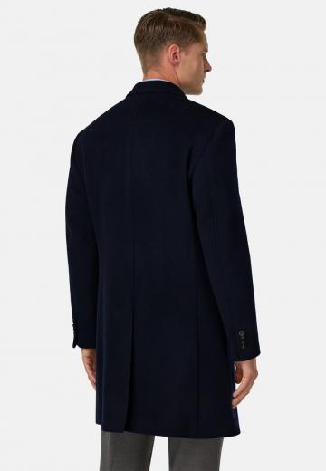 Короткое пальто