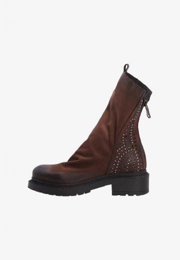 Ковбойские сапоги