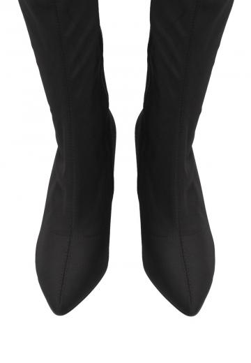 Высокие сапоги