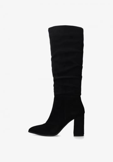 Высокие сапоги