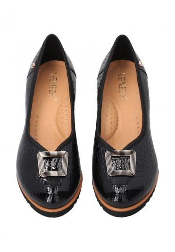 Туфли на танкетке