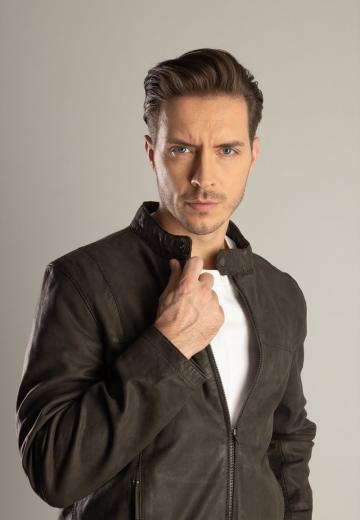 Кожаная куртка