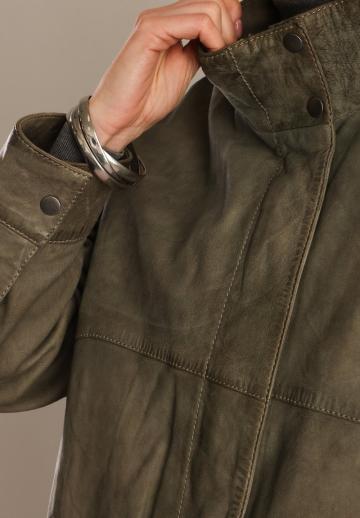 Кожаная куртка