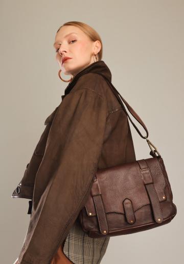 Короткая куртка