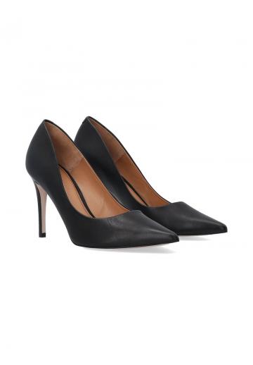 Туфли на высоком каблуке