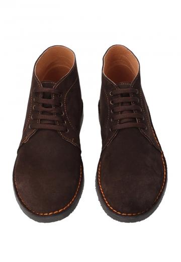 Ботинки на шнуровке