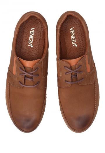 Ботинки на шнуровке