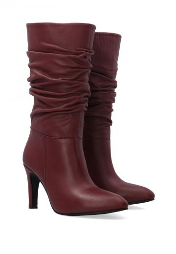 Высокие сапоги