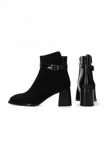 Ковбойские сапоги