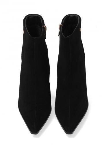 Полусапожки на высоком каблуке