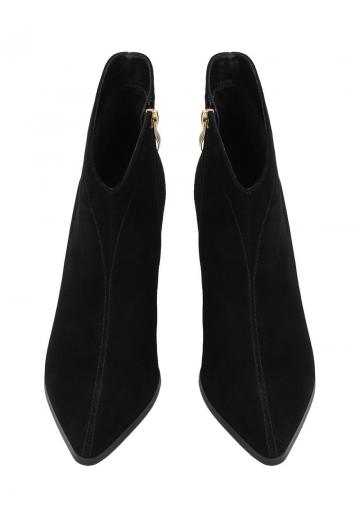 Полусапожки на высоком каблуке