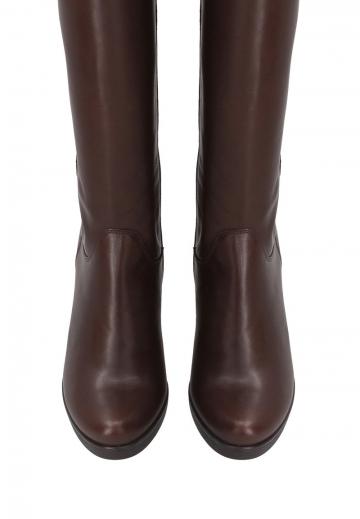 Высокие сапоги