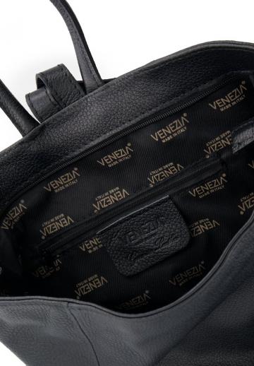 Кожаный рюкзак