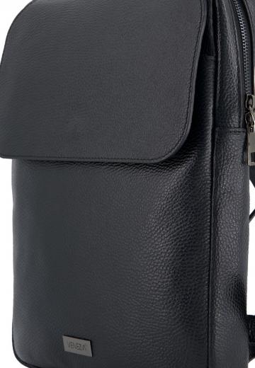 Кожаный рюкзак