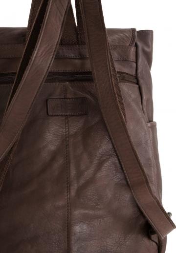 Кожаный рюкзак