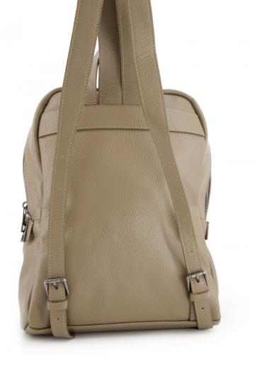 Кожаный рюкзак