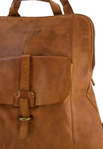 Кожаный рюкзак