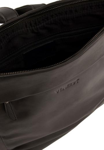 Кожаный рюкзак