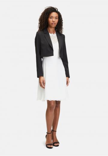 Короткий блейзер