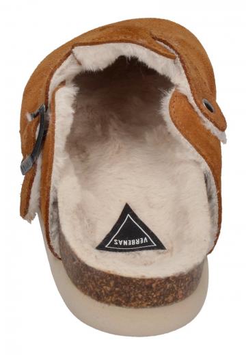 Гандбольные кроссовки