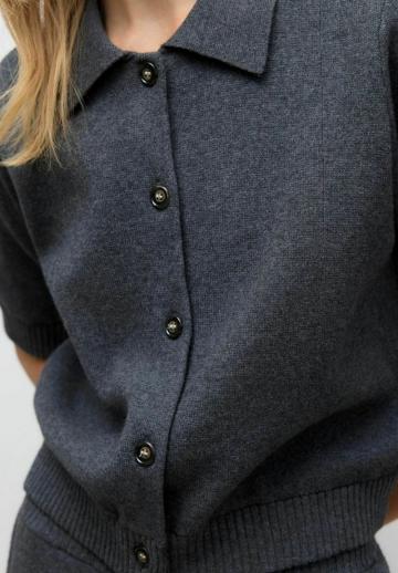 Вязаная кофта