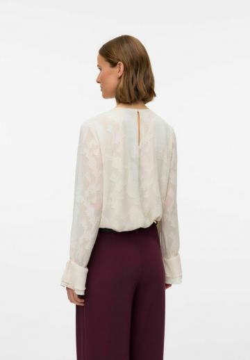 Блузка
