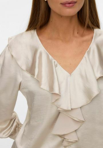 Атласная блузка