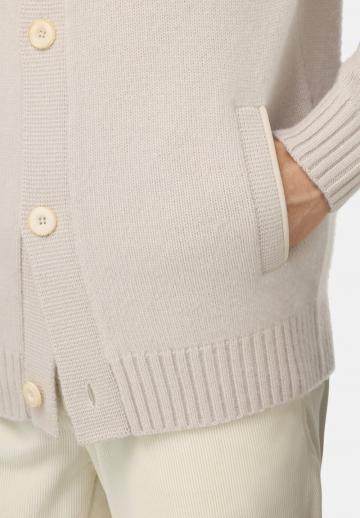 Вязаная кофта