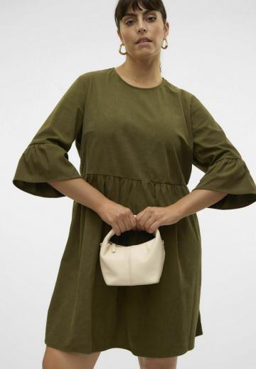 Короткое платье