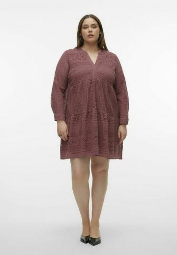 Короткое платье