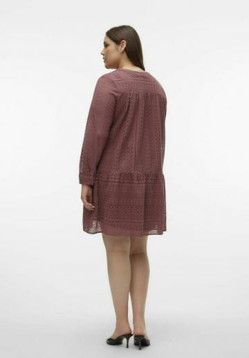 Короткое платье